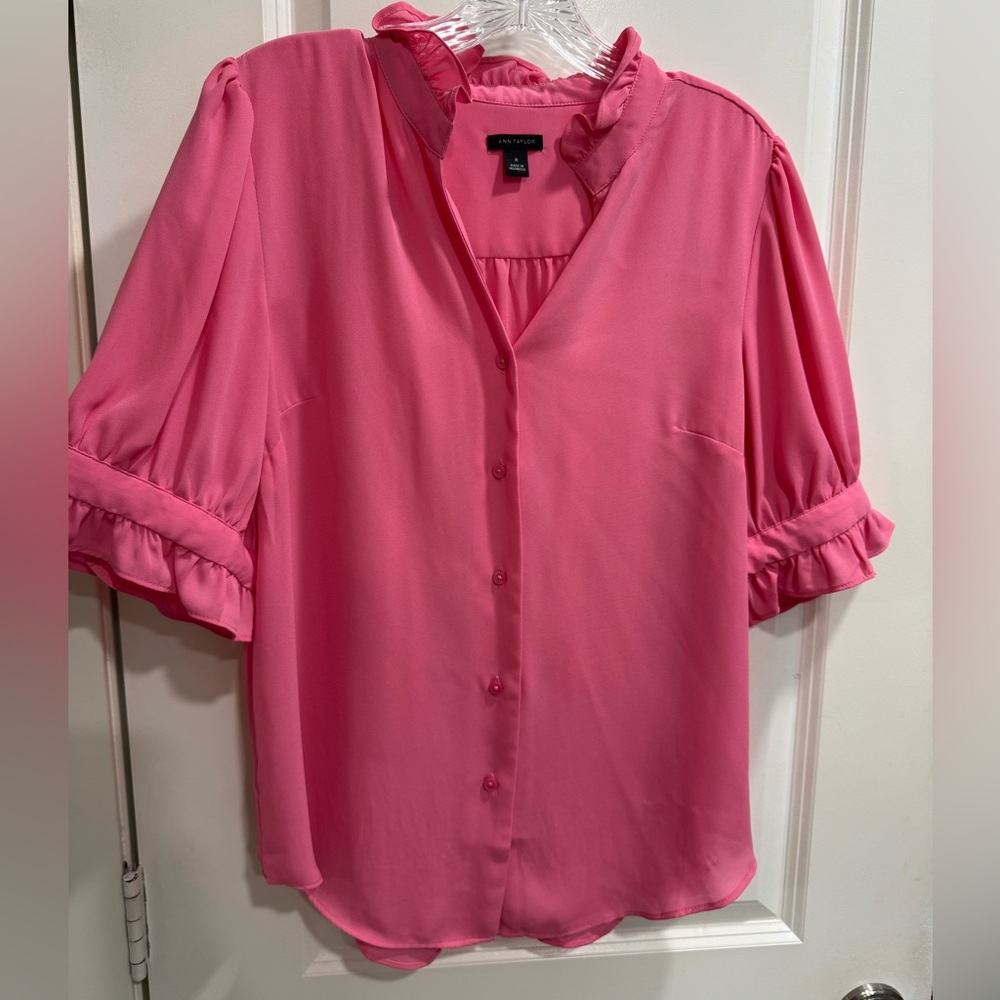 Ann Taylor Pink Ruffle Sleeve Blouse Medium
